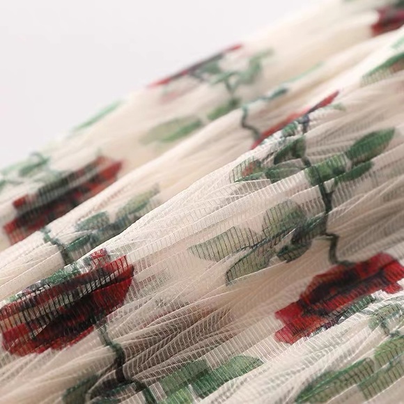 Sweet princess  dress Size  S or M - Picture 4 of 5